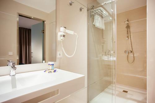Habitación Doble Plus del hotel Globales Acis and Galatea. Foto 12