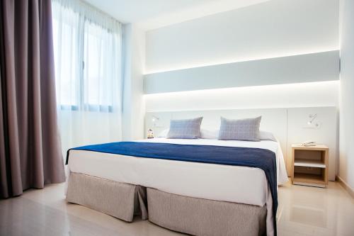 Habitación Doble Estándar del hotel Globales Acis and Galatea