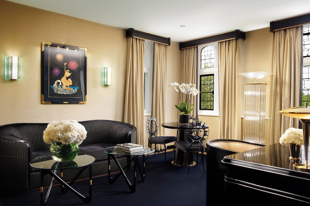 Suite junior, vistas al parque del hotel The Milestone. Foto 12