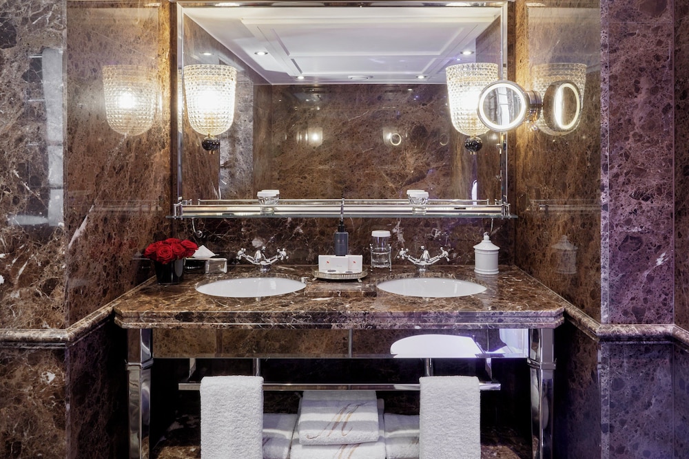 Habitación Deluxe (King/Twin) del hotel The Milestone. Foto 18