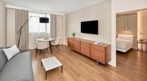 Suite Junior con vistas del hotel NH Alicante