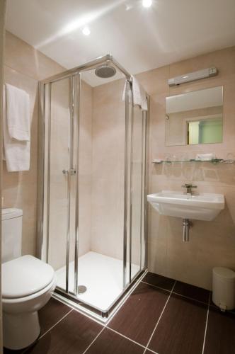 Habitación Individual del hotel Royal Eagle. Foto 3
