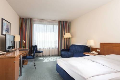 Habitación Doble Clásica del hotel Maritim Frankfurt. Foto 1