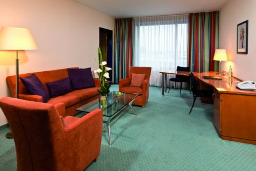 Suite Junior del hotel Maritim Frankfurt. Foto 8
