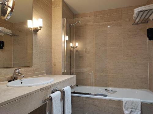 Habitación Doble del hotel Tarraco Park. Foto 1