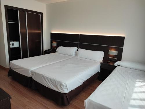Habitación Triple del hotel Tarraco Park. Foto 2