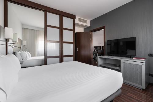 Habitación Doble - 1 o 2 camas del hotel Exe Zizur Pamplona. Foto 10