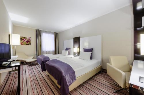 Habitación Doble Estándar - 2 camas del hotel Mercure Wiesbaden City. Foto 9