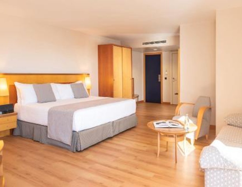 Suite Junior del hotel Castellon Center Affiliated By Meliá. Foto 1