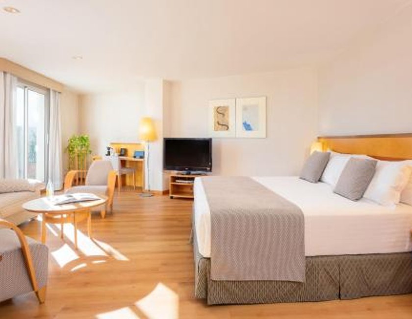 Suite Junior del hotel Castellon Center Affiliated By Meliá. Foto 2