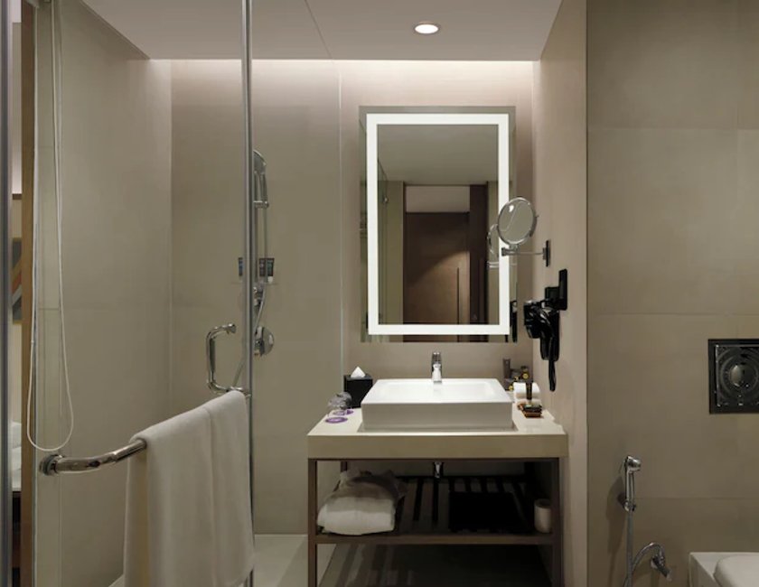 Habitación doble Superior 2 Camas individuales del hotel Novotel Guwahati Gs Road. Foto 8