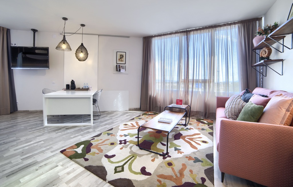 Suite del hotel Luze El Villa. Foto 1