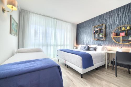 Habitación Doble con Terraza del hotel Luze El Villa. Foto 1