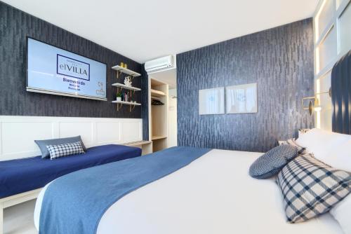 Habitación Doble Deluxe con terraza del hotel Luze El Villa. Foto 9