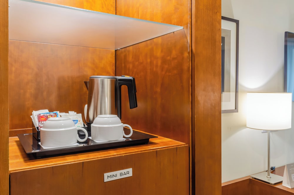 Habitación con 2 camas individuales del hotel Turim Europa. Foto 7