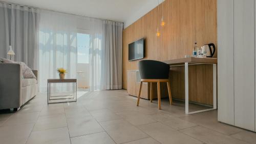 Habitación Doble con vistas a la piscina del hotel Bluesea Corralejo Village. Foto 5