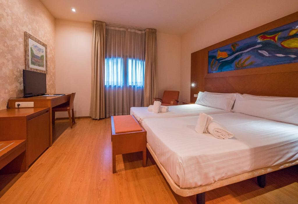 Habitación familiar del hotel Dwo Valencia. Foto 4