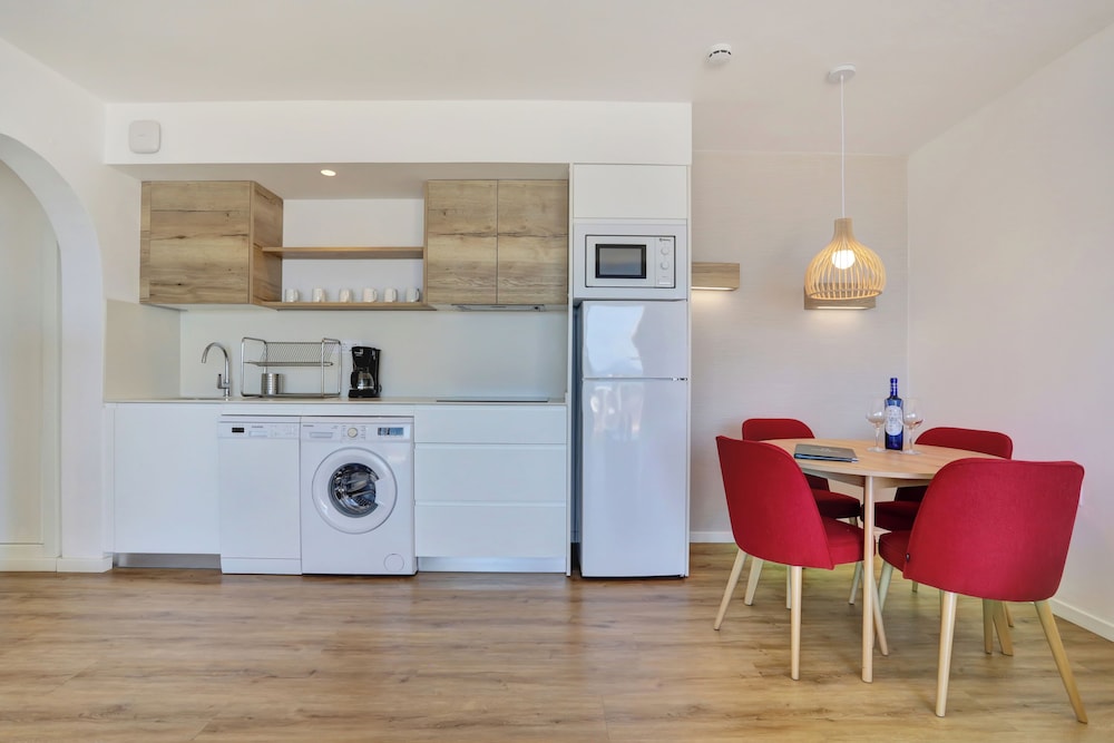 Apartamento, 2 habitaciones, terraza, vistas al mar del hotel Atalaya De Jandía By LIVVO. Foto 7
