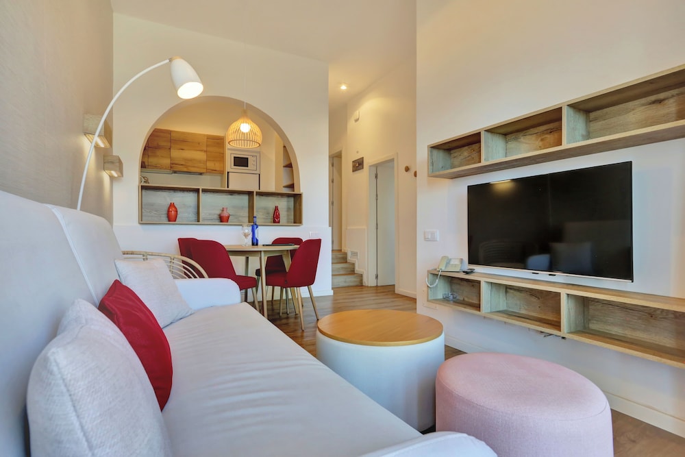 Apartamento, 2 habitaciones, terraza, vistas al mar del hotel Atalaya De Jandía By LIVVO. Foto 10