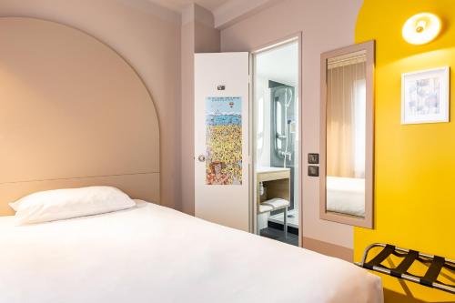 Habitación estándar con una cama individual del hotel Ibis Styles Marseille Centre Prado Castellane. Foto 6