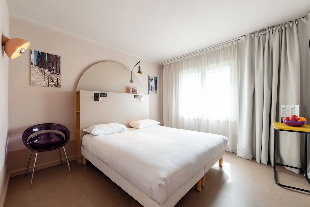 Habitación Estándar con 1 cama doble del hotel Ibis Styles Marseille Centre Prado Castellane. Foto 1