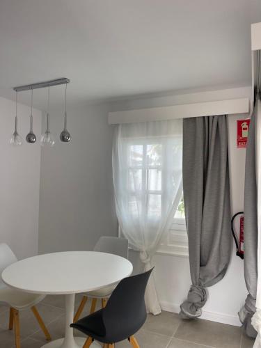 Apartamento Vista Jardín 1 habitación Sofá Cama incluido 1 Cama doble del hotel La Concha del Mar. Foto 11