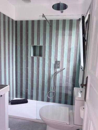 Apartamento Sofá Cama incluido 2 Camas individuales kitchenette Agradable del hotel La Concha del Mar. Foto 16