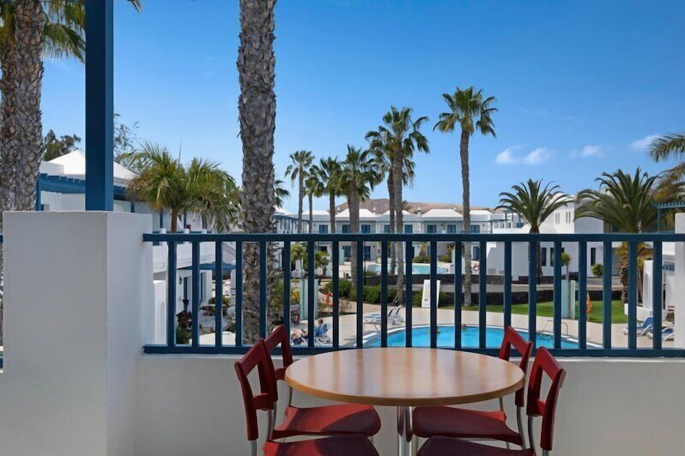 Apartamento Premium, vistas a la piscina del hotel Thb Tropical Island. Foto 6