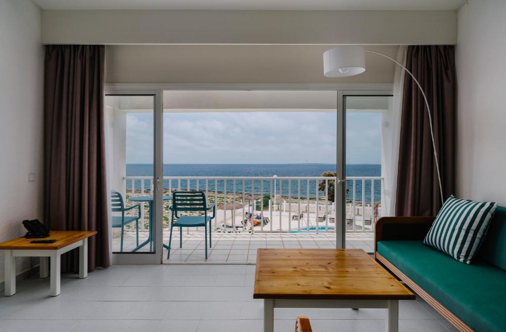 Apartamento 1 habitación Vista Mar Frontal del hotel Aluasun Far Menorca Hotel