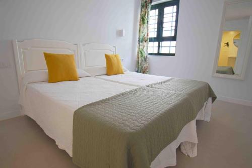 Habitación Doble Estándar del hotel La Moraña. Foto 2