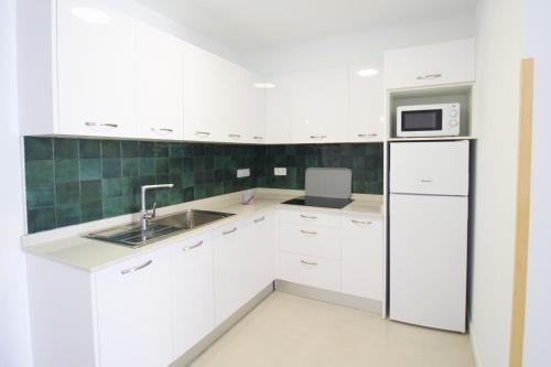 Habitación Doble Estándar del hotel La Moraña. Foto 11