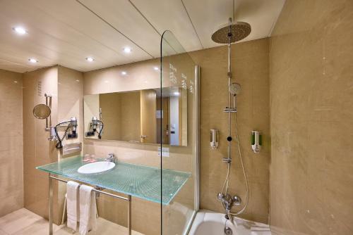 Habitación Doble - 2 camas del hotel Civis Luz Castellón. Foto 3