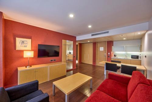 Habitación Cuádruple del hotel Civis Luz Castellón. Foto 1