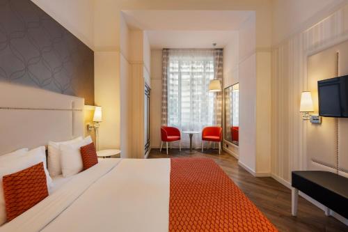 Habitación Superior Deluxe del hotel Ikonik Parlament. Foto 6