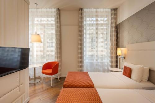 Habitación Superior Deluxe del hotel Ikonik Parlament. Foto 7