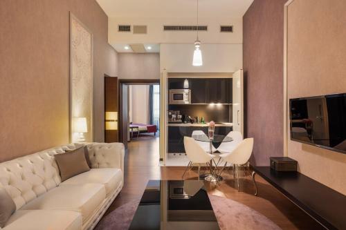 Suite Deluxe del hotel Ikonik Parlament. Foto 4