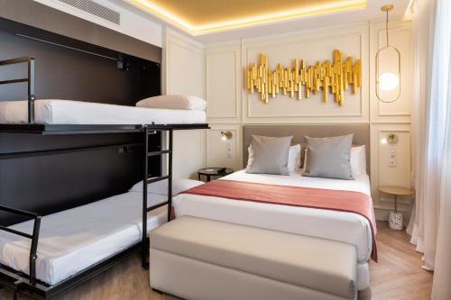 Habitación Familiar del hotel Catalonia Goya. Foto 3