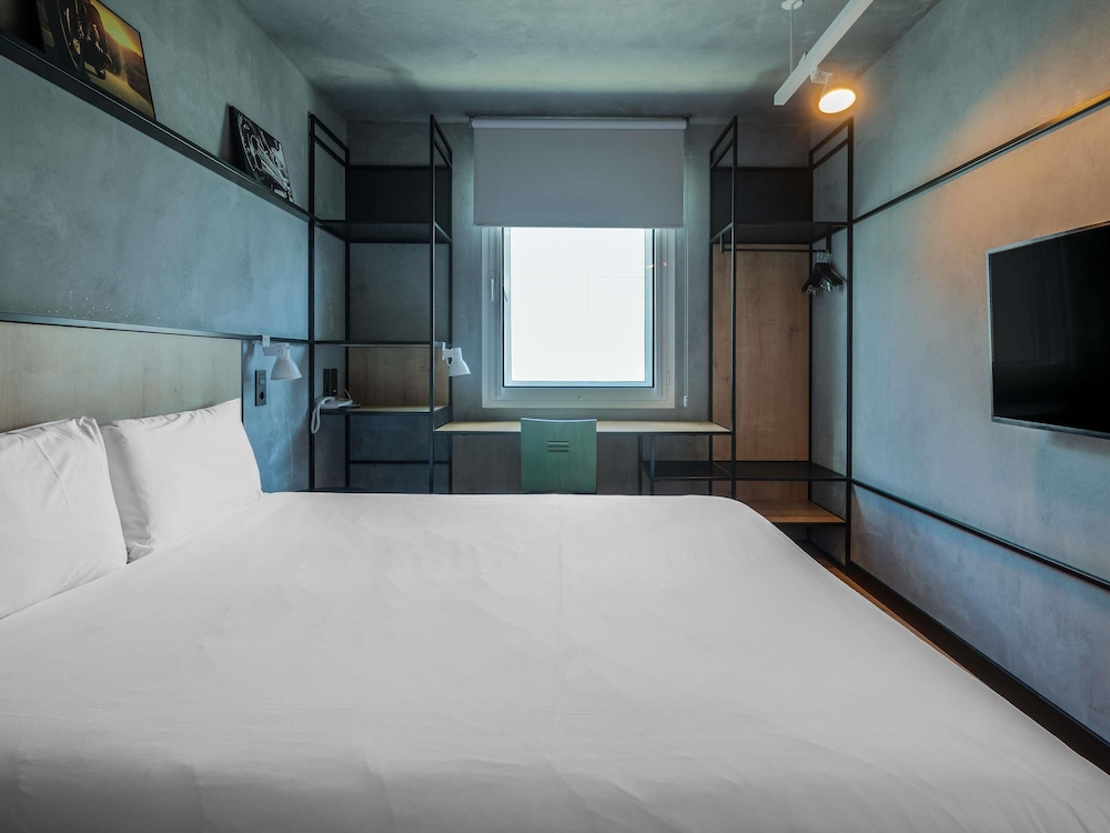 Habitación superior, 1 cama doble del hotel Ibis Setubal