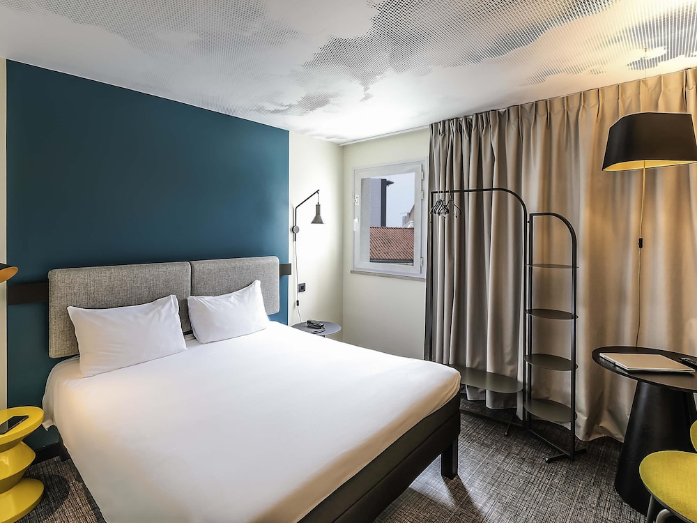 Habitación doble Vista ciudad 1 Cama doble del hotel Ibis Lisboa Centro Saldanha