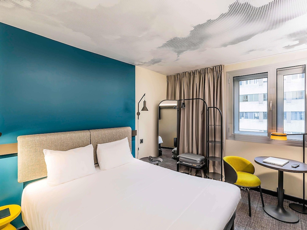 Habitación doble Vista ciudad 1 Cama doble del hotel Ibis Lisboa Centro Saldanha. Foto 2