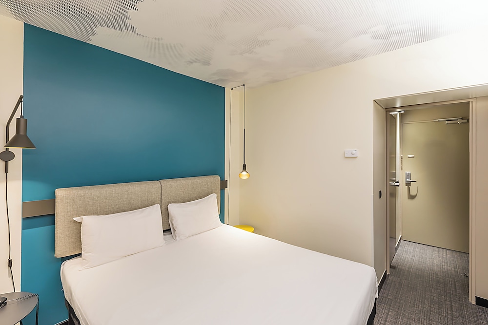 Habitación Classic reformada con 1 cama doble Sweet Bed del hotel Ibis Lisboa Centro Saldanha. Foto 4
