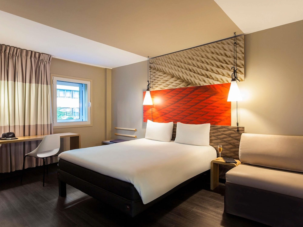 Habitación Superior con 1 cama doble Sweet Bed del hotel Ibis Lisboa Centro Liberdade