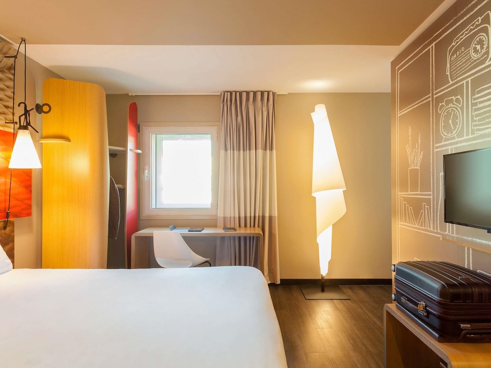 Suite con 1 cama doble Sweet Bed del hotel Ibis Lisboa Centro Liberdade. Foto 7