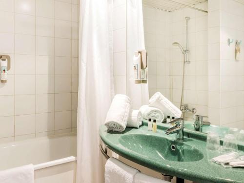 Habitación Doble Superior - No fumadores del hotel Ibis Porto Sao Joao. Foto 9