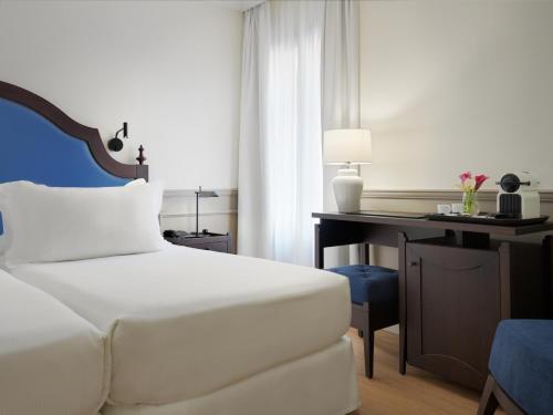 Habitación Doble - 1 o 2 camas del hotel H10 Corregidor Boutique. Foto 10