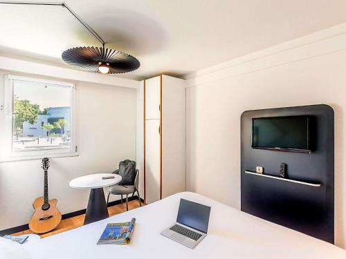 Habitación Doble Estándar del hotel Ibis Evora. Foto 5