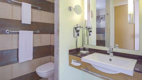 Habitación Doble Económica del hotel Robinson Esquinzo Playa - All Inclusive. Foto 2