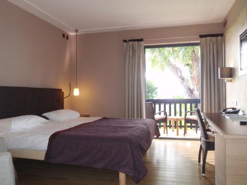 Habitación Doble Estándar del hotel Robinson Jandia Playa - Adults Only. Foto 3