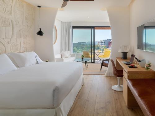 Habitación Doble con vistas parciales al mar - 1 o 2 camas del hotel H10 Atlantic Sunset Horizons Collection. Foto 4