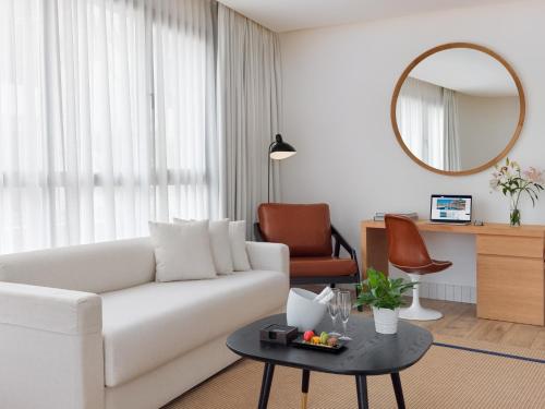 Suite Junior Privilege del hotel H10 Atlantic Sunset Horizons Collection. Foto 4